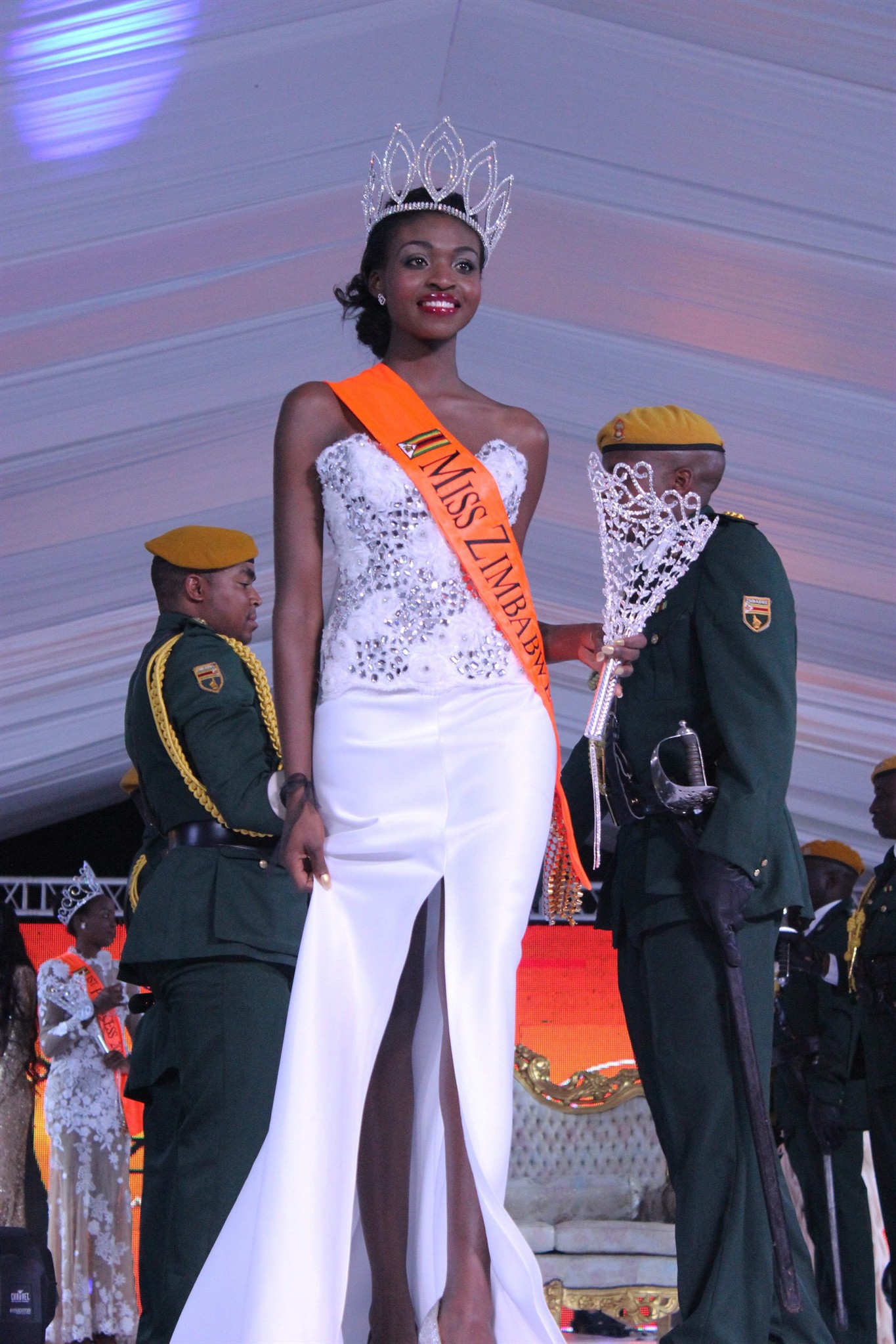 Miss Zimbabwe To Lose Crown Over Leaked Naked Pictures 