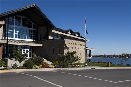 Chestermere moves forward with new plan for rates after receiving 3rd party report - 660 News