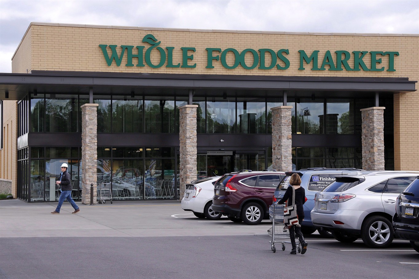 Amazon deal to buy Whole Foods could shake up Canadian grocery industry